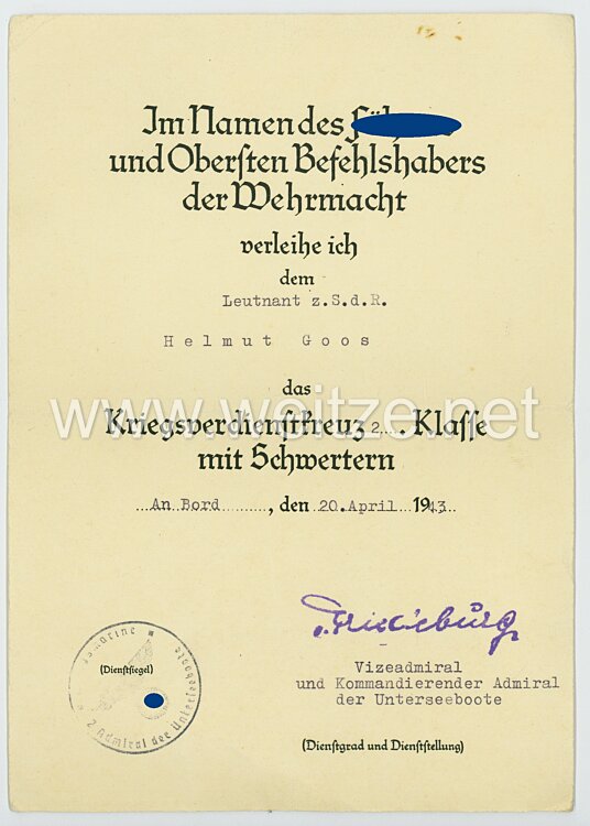 Kriegsmarine - Urkundentrio für einen späteren Oberleutnant zur See Bild 2