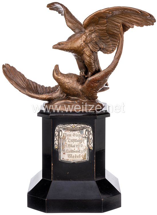 Bronzene Adlerstatue für Flugzeugführer der Kaiserlichen Marine "Ehrenpreis für erfolgreiche Sieger im Luftkampf" Bild 2