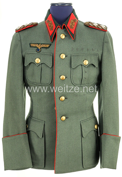 Wehrmacht geschönte Feldbluse für einen General der Infanterie  Bild 2