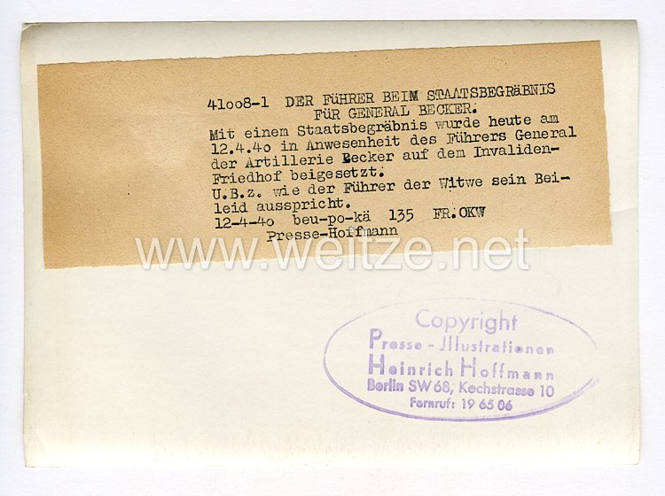 III. Reich Pressefoto. Der Führer beim Staatsbegräbnis für General Becker. 12.4.1940. Bild 2