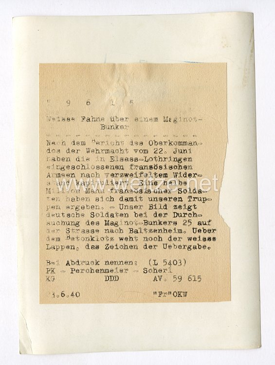 III. Reich Pressefoto. Weisse Fahne über einem Maginot-Bunker. 23.6.1940. Bild 2
