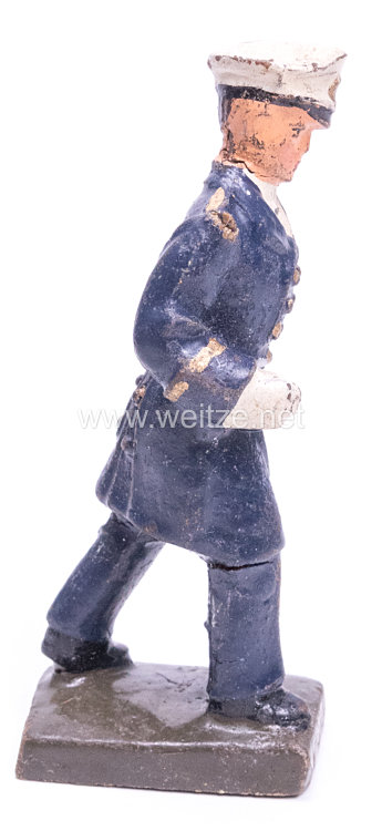 Lineol - Kriegsmarine Offizier in blauer Uniform marschierend Bild 2