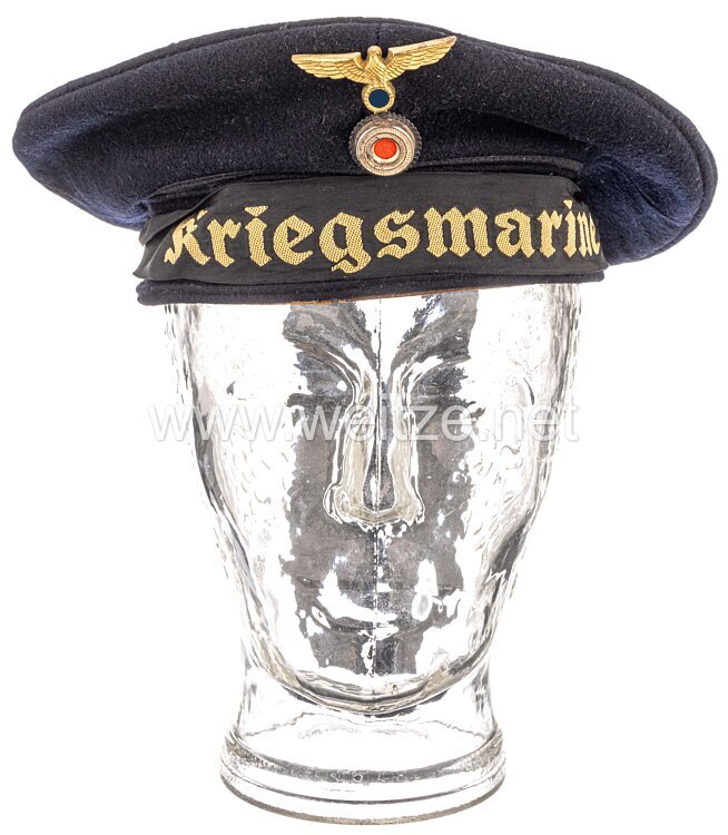 Kriegsmarine Uniformensemble eines Maschinenobergefreiten Bild 2